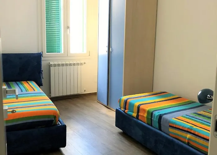 Color Nyaraló Monopoli